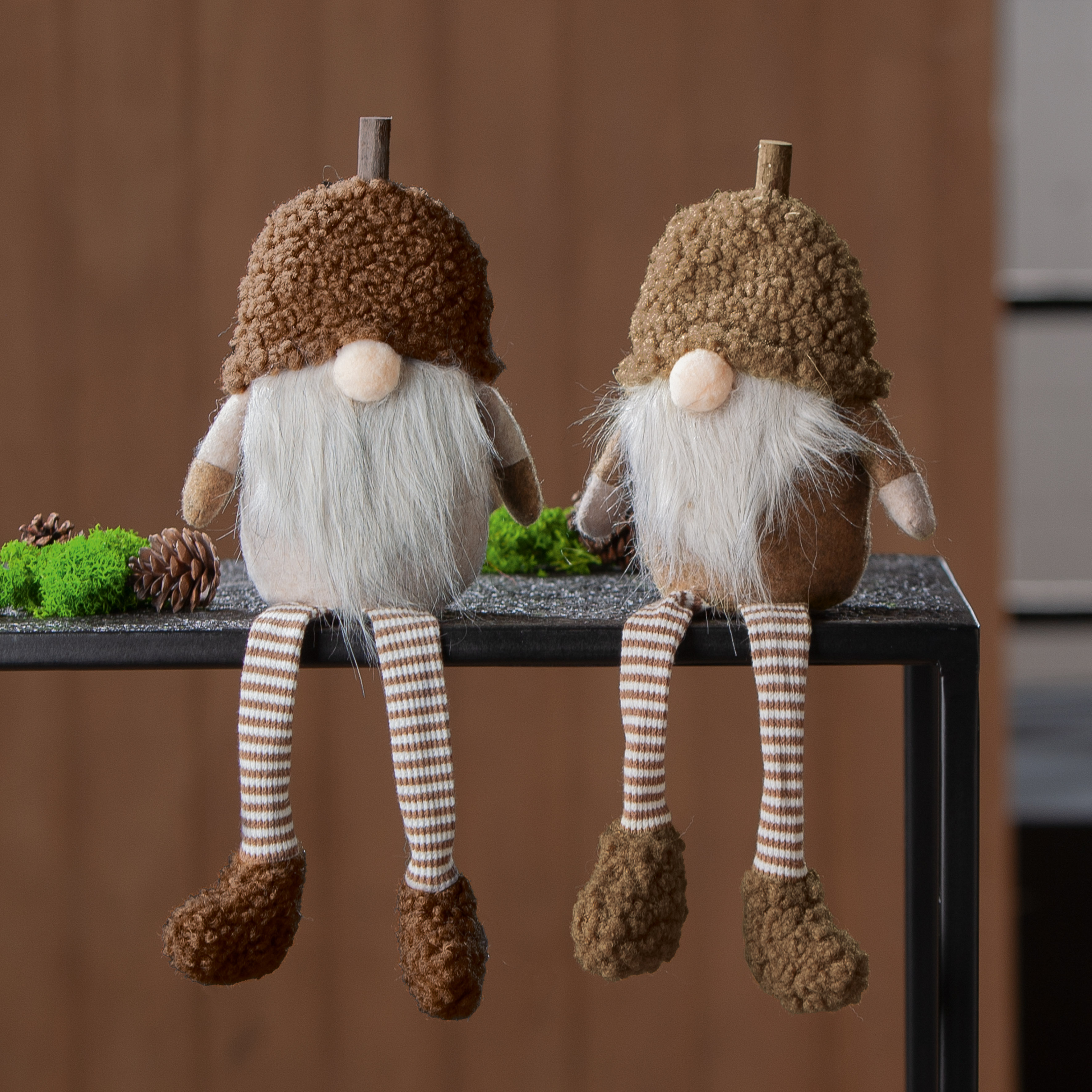 Deko Kantensitzerfigur Wichtel Kai 19cm grün figures, gnomes, plush, braun, bart