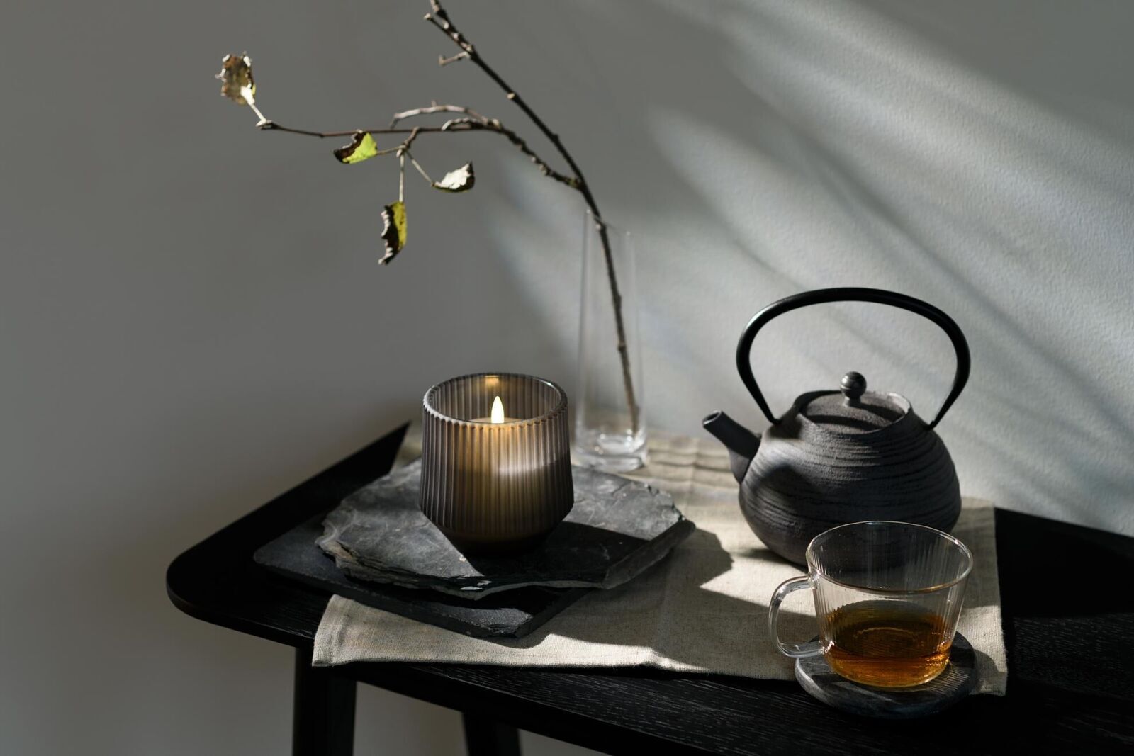 Uyuni LED Duftkerze Harmony Töpferei, Kochgeschirr, Topf, Tasse, Blumen-Arrangement