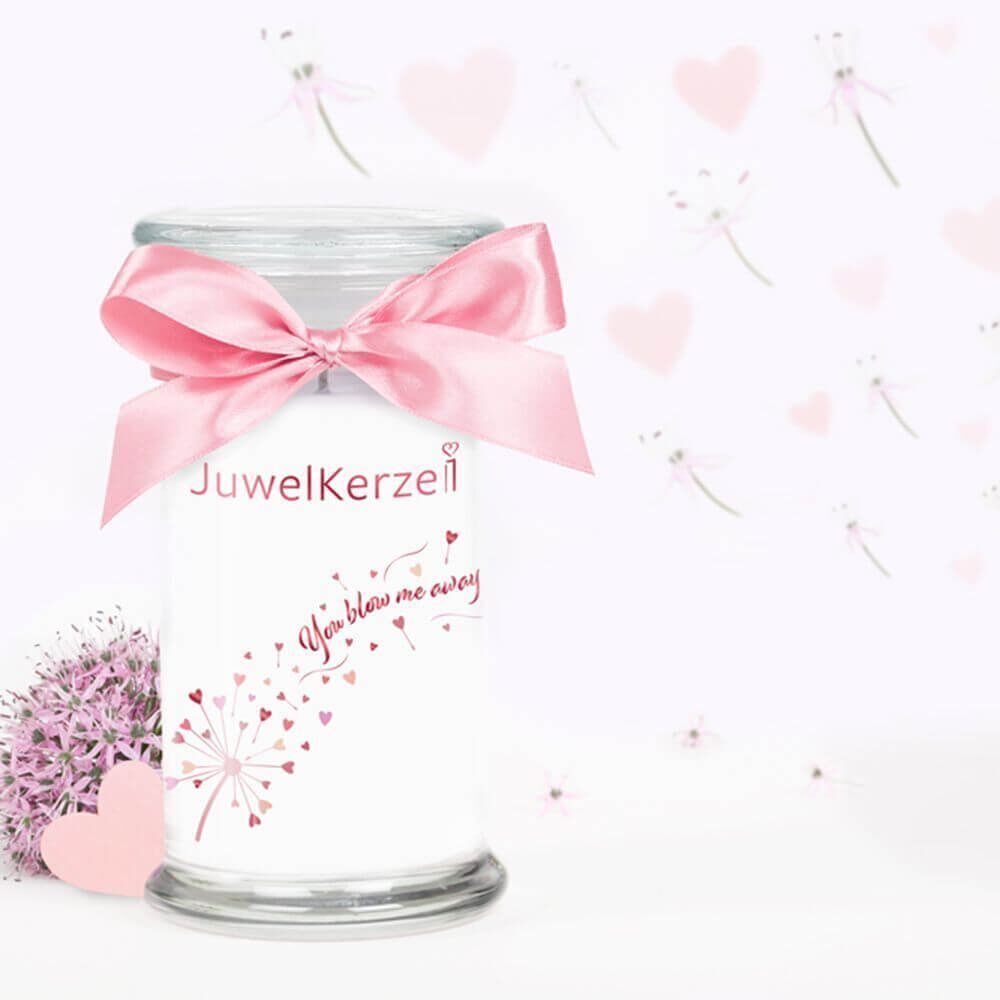 You-blow-me-away-Scenario-Picture-DE You Blow Me Away 380g (Armband) Special Edition von Juwel Kerze