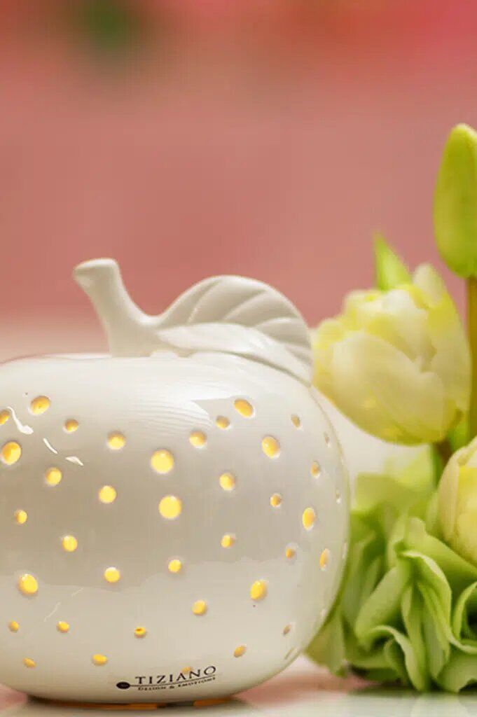 Dekoapfel Dolce 10cm LED cremeweiß