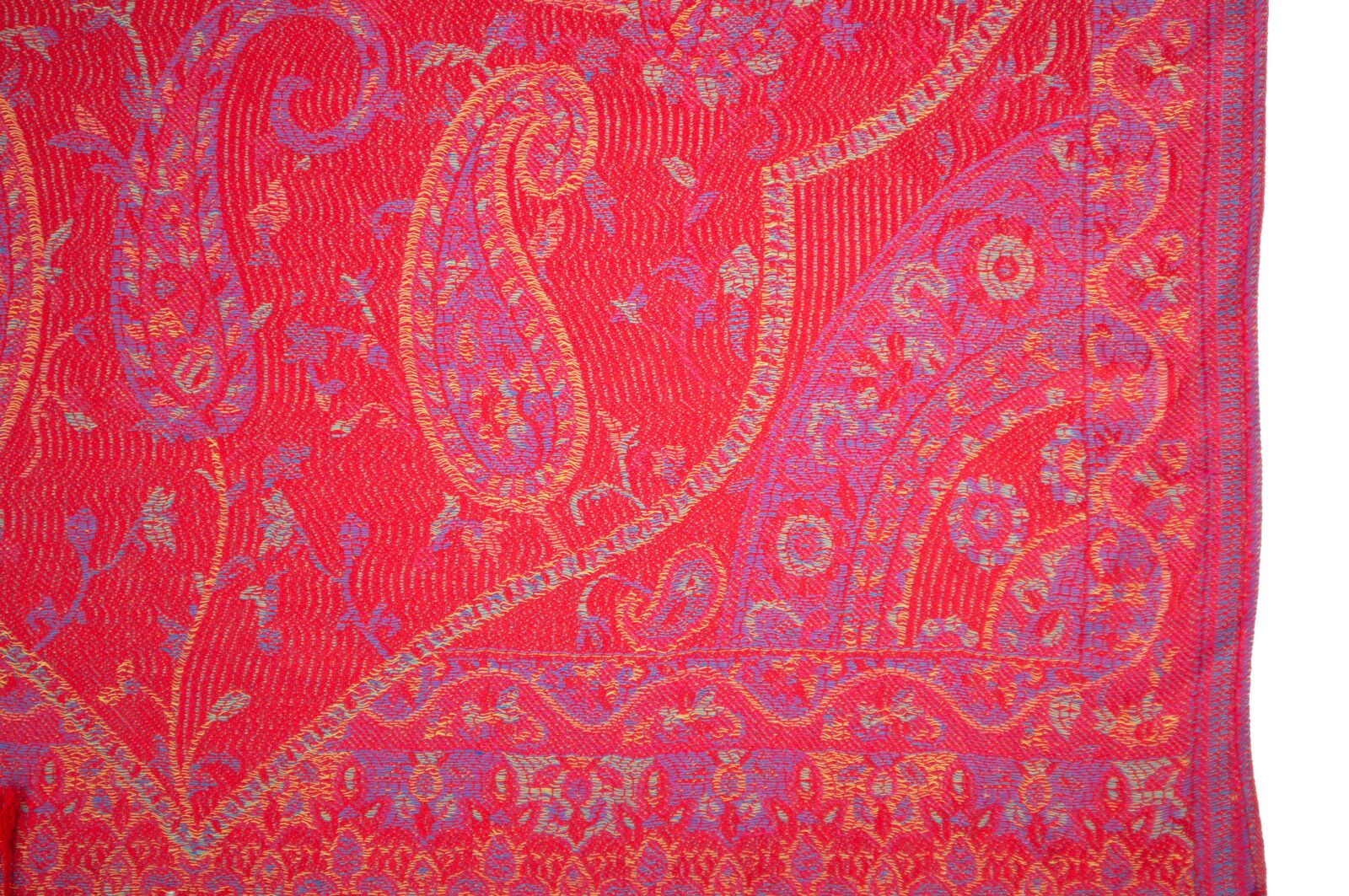 60550004-100_Detail Jacquard Schal Darya rot 100