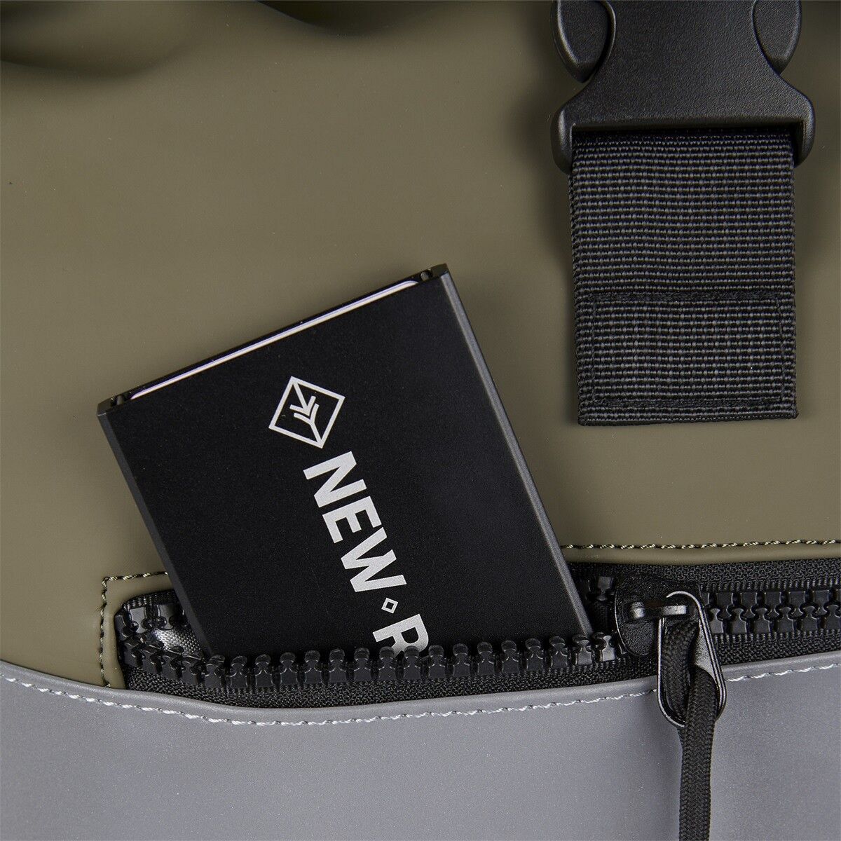 Bowie - New York Rolltop Rucksack olive