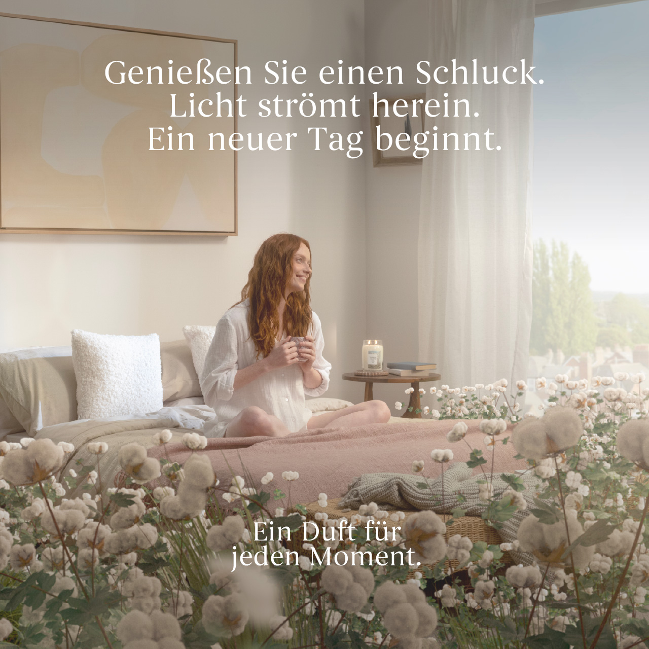 Wohnzimmer, Bettdecke, Kissen, Blumen, Duftkerze