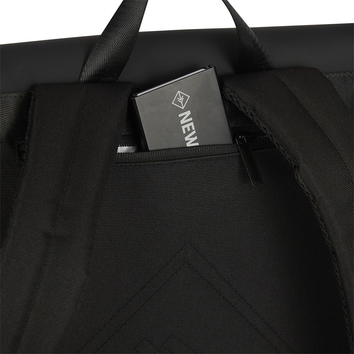 16CAC6F9122272CC5486C7544C13D15B2703D750 Fane - Lincoln Flap Rucksack 17L schwarz/beige