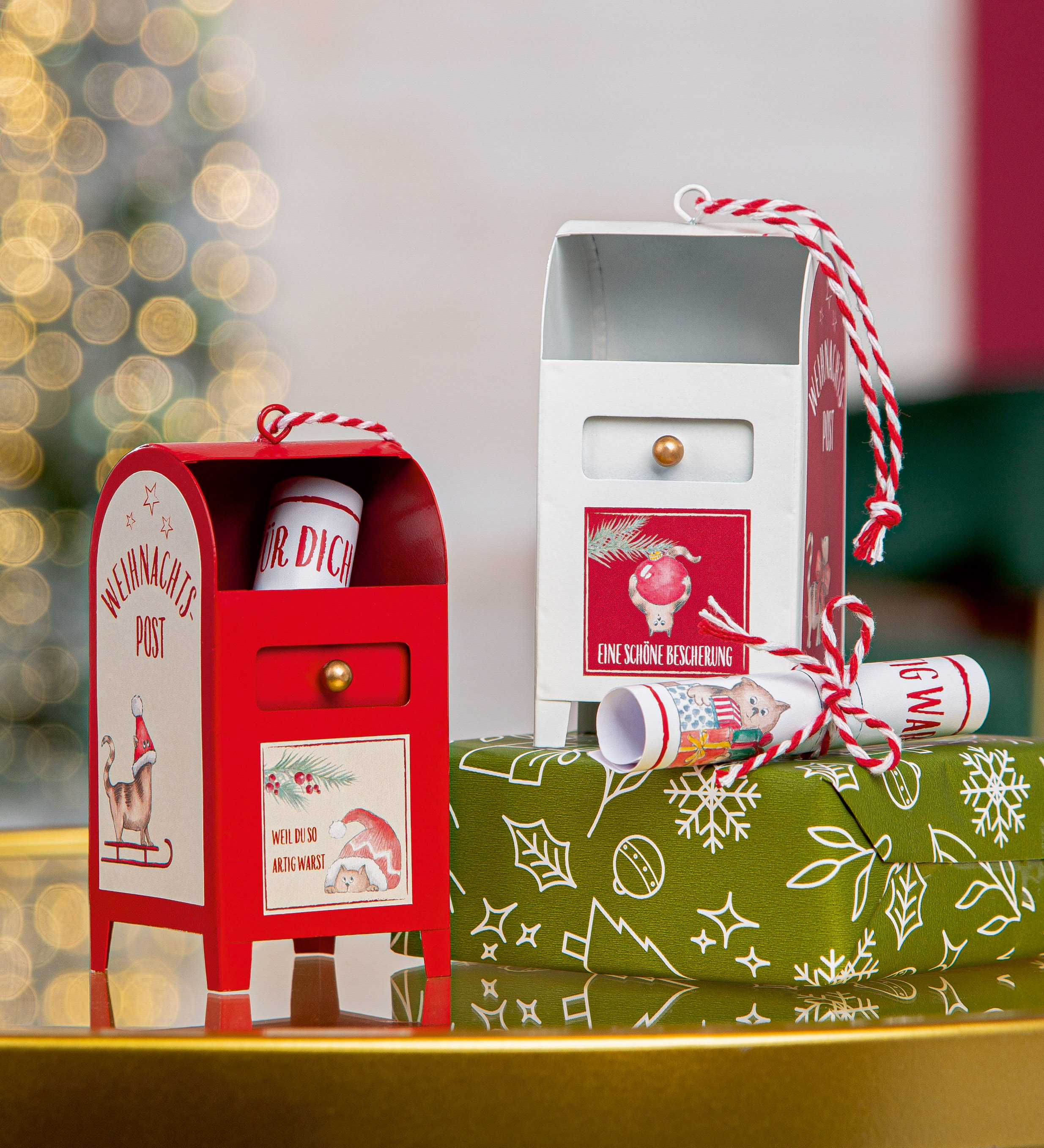 Grußkarte Briefkasten Miezi weiß Weihnachtsbriefkasten, Postkasten, Miniatur-Post, Rot, Geschenkverpackung