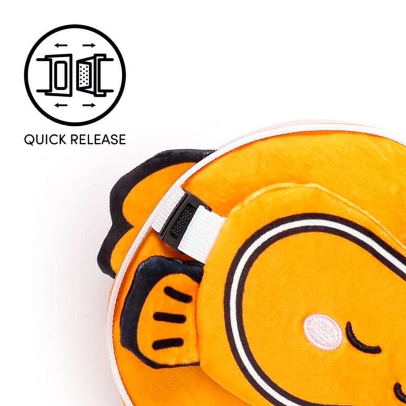 Relaxeazzz Adoramals Finley the Clownfish Plüsch Reisekissen & Schlafmaske
