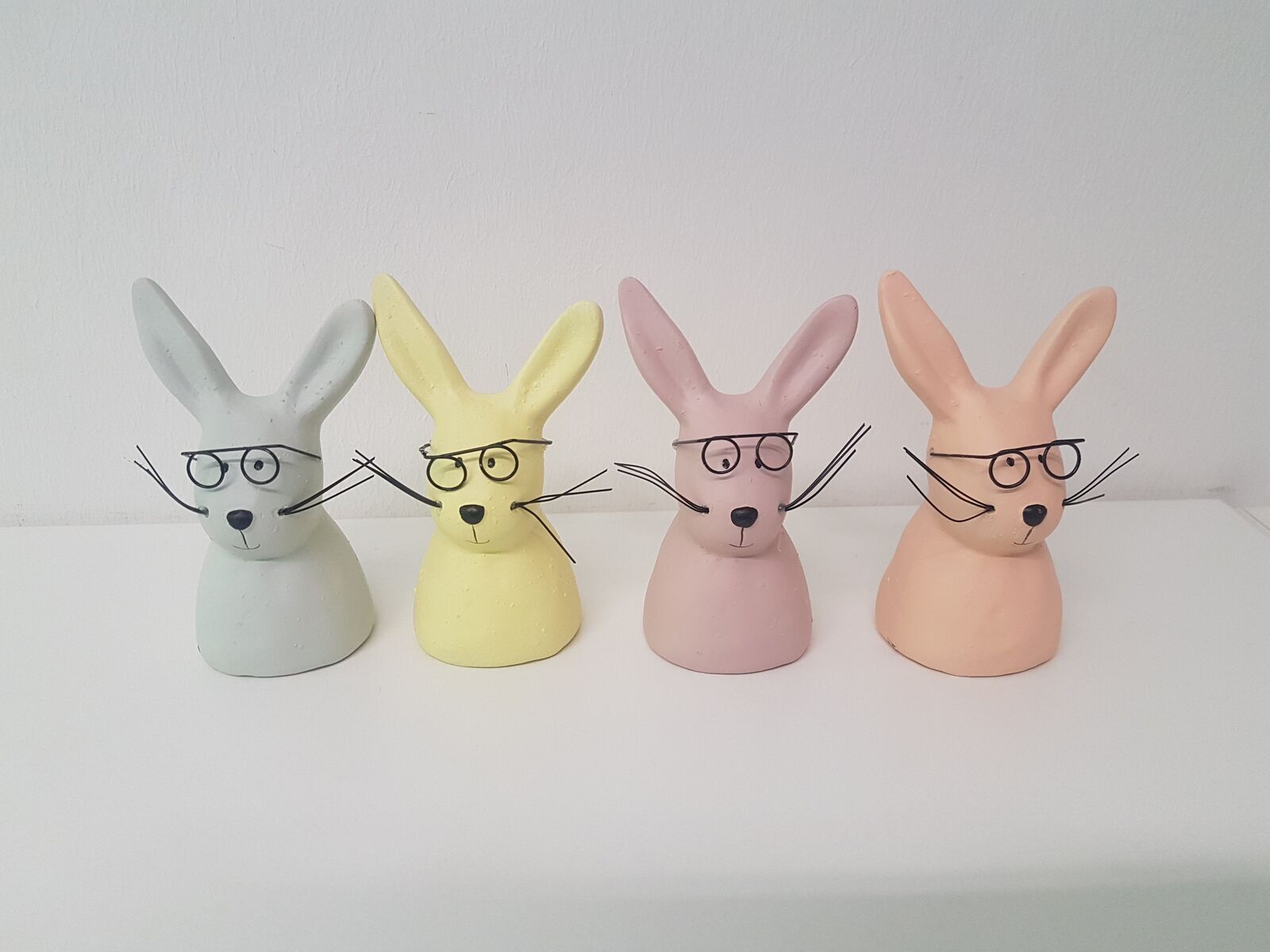 Nerdy Deko-Hase mit Brille S orange