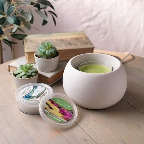 Yankee Candle Elizabeth MeltCup Warmer
