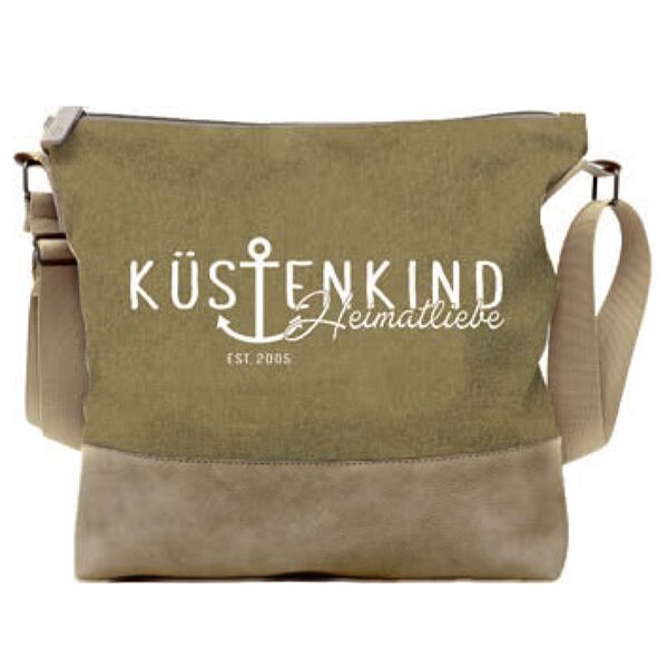 2022-224-049 Umhängetasche 049 (Heimatliebe sand)