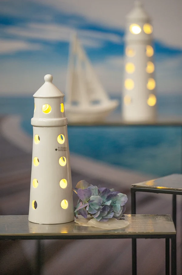 Leuchtturm Farol LED cremeweiß 41cm