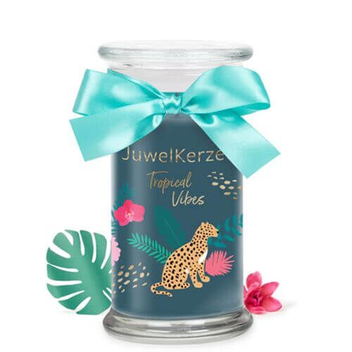 Tropical-Vibes-duftkerze-mit-schmuck-juwelkerze-product-picture-cut-big Tropical Vibes (Fußkettchen) 380g von Juwel Kerze