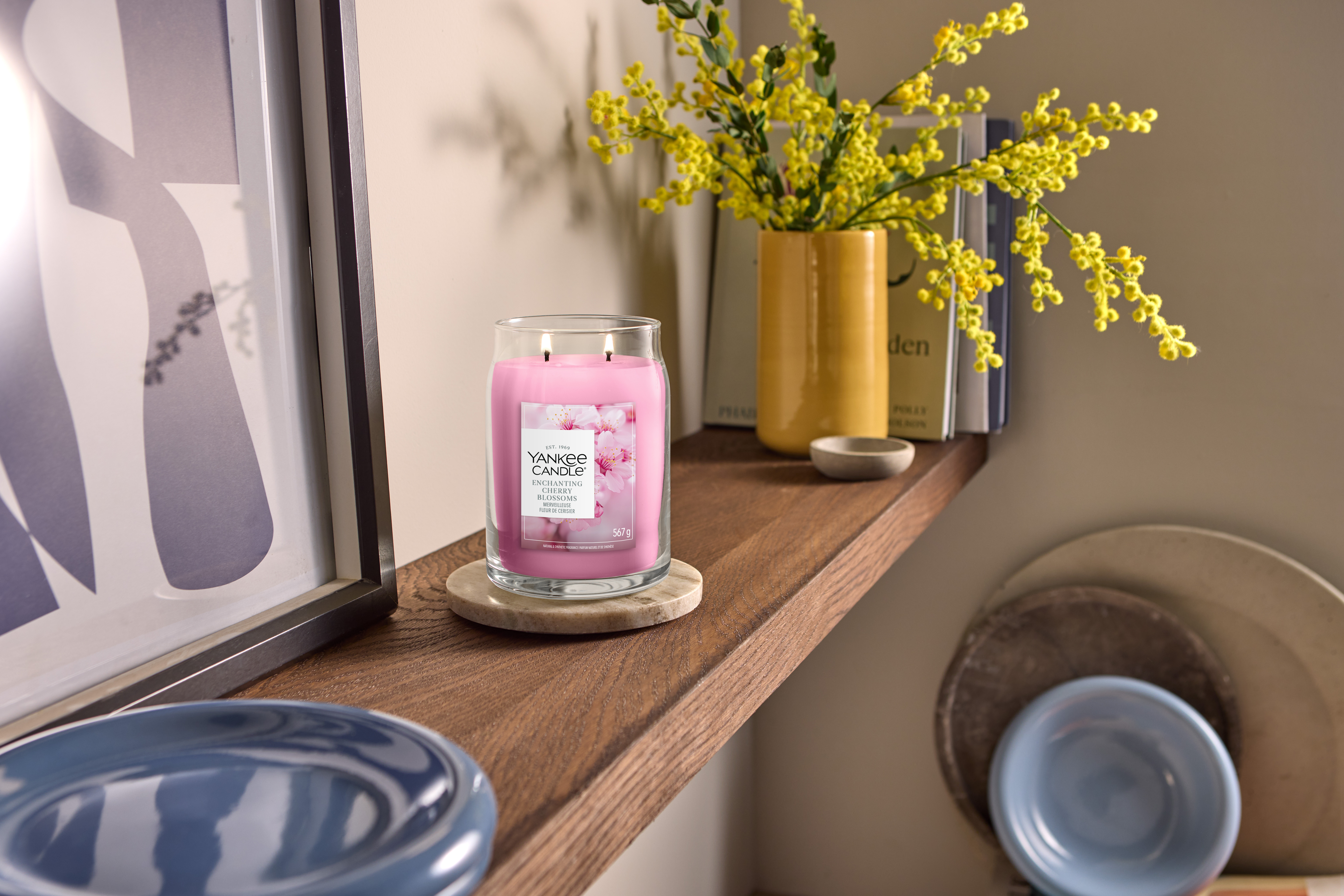Enchanting Cherry Blossom Signature Large Jar 567g 2-Docht Enchanting Cherry Blossom Signature Large Jar 567g 2-Docht