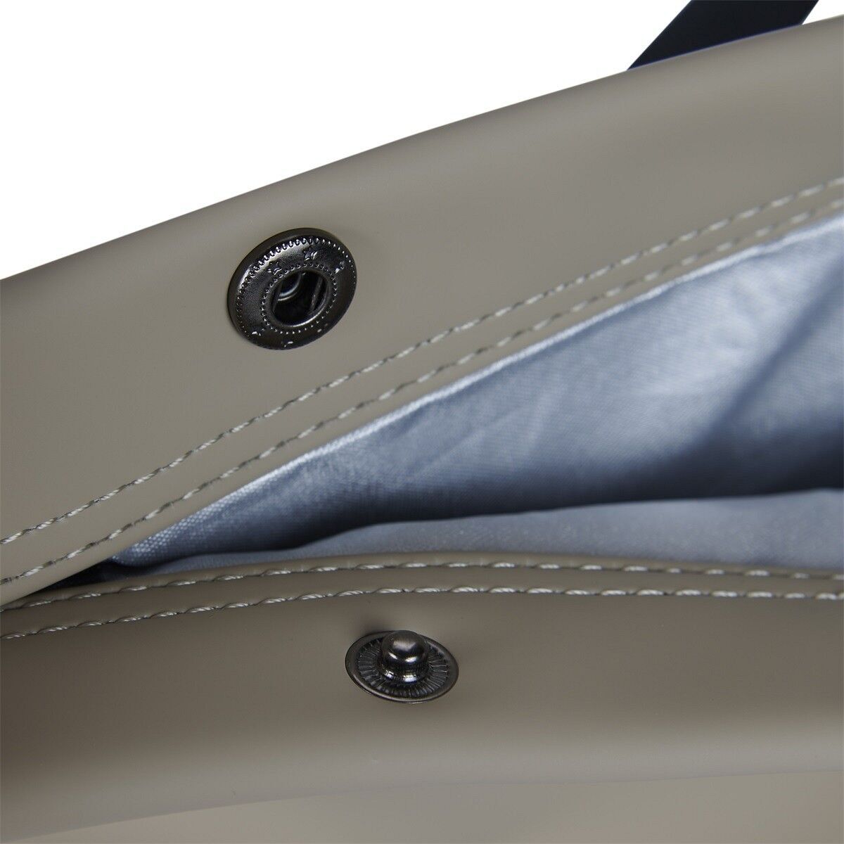 4AFF3B6F665ED3F3B6C8F2139F13190D7841CECE Fane - Montgomery Rolltop Rucksack 18L schwarz/beige